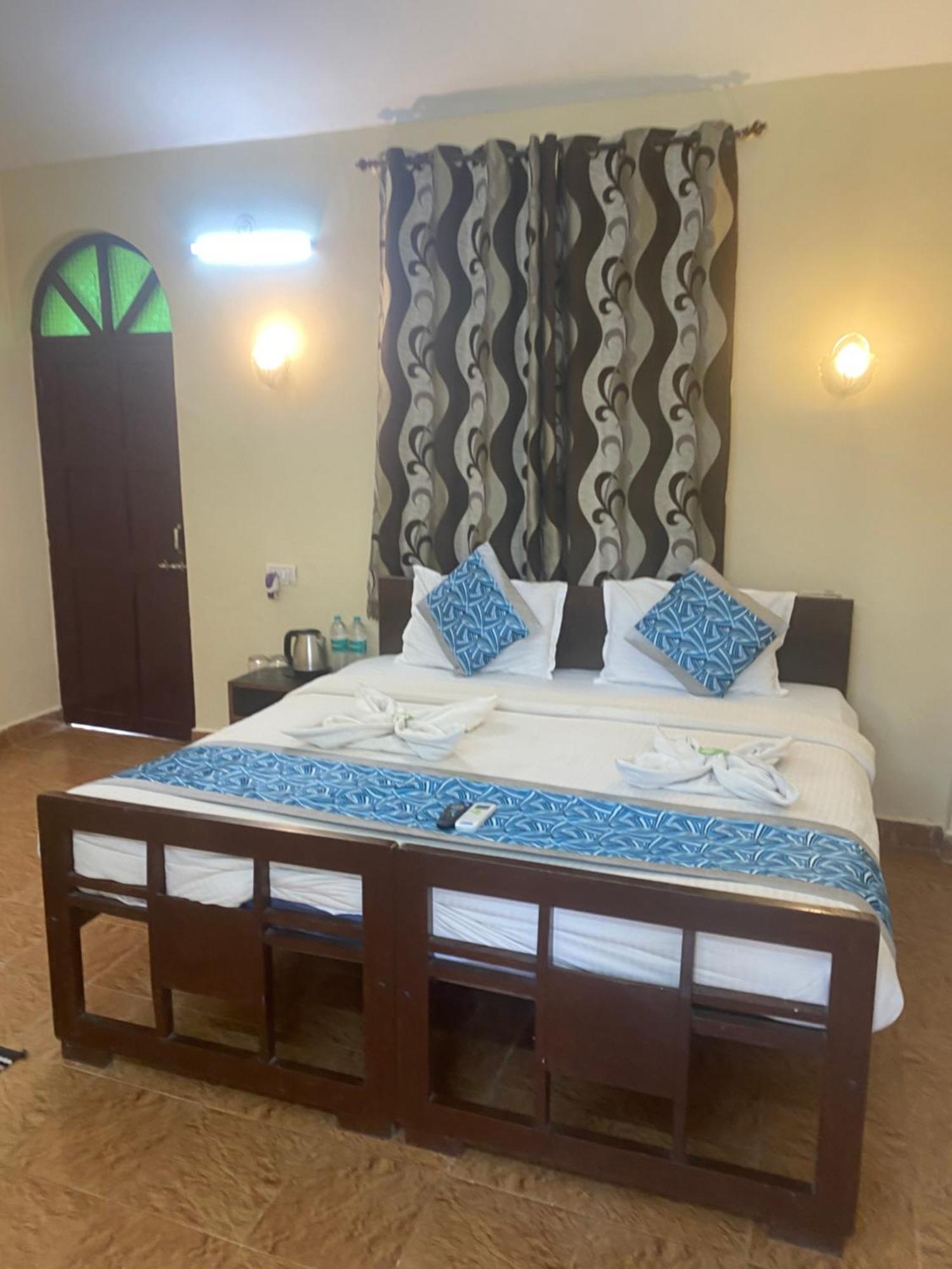 Baga Beach Palms Dış mekan fotoğraf